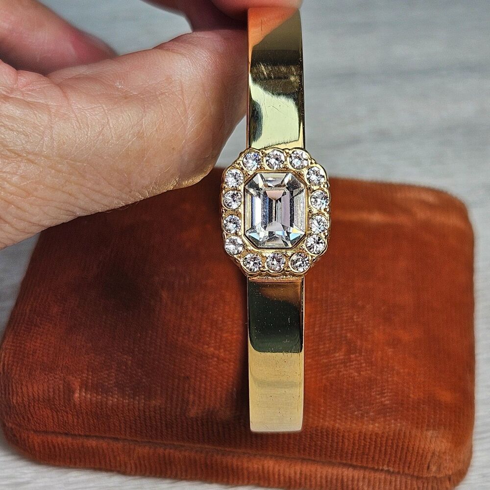 Brighton My Flat in LONDON Gold Tone Bracelet RARE Trust Fund Baby Clear Crystal
